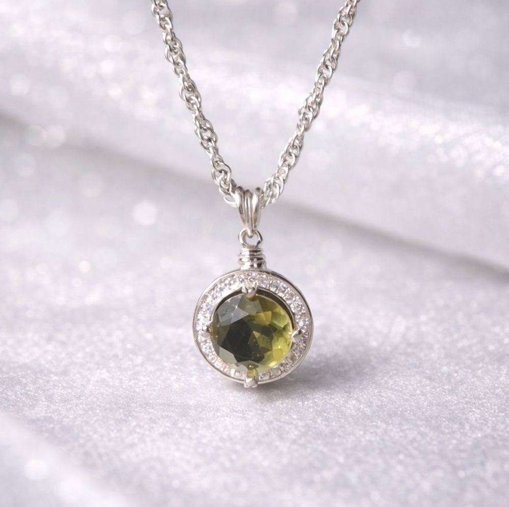 Silver Pendant Necklace with Natural Green Quartz Gemstone